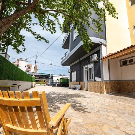 Brothers Of The World *