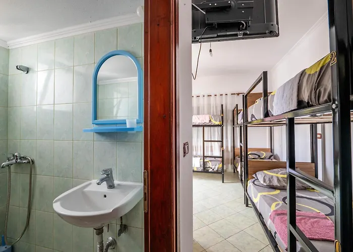 Brothers Of The World Ksamil