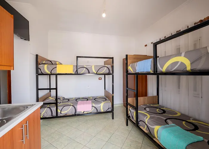 Daire Brothers Of The World